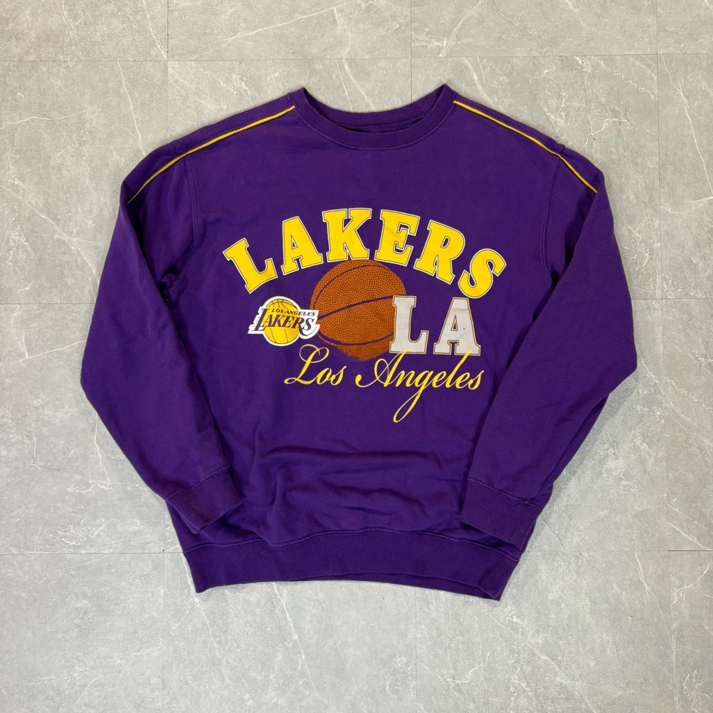 NBA Los Angeles Lakers Purple Graphic Crewneck Sweatshirt Mens Small Piping